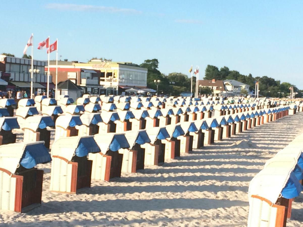 Fewo "Montymar" Incl. Strandkorb Grömitz Esterno foto